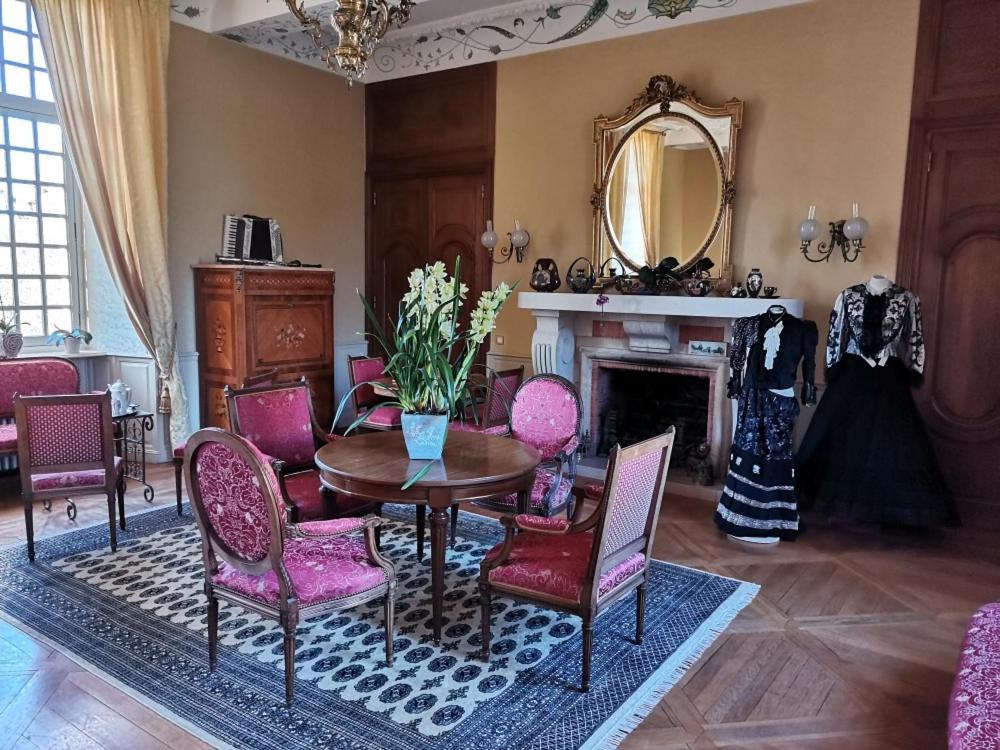 Chateau De Courseulles Экстерьер фото